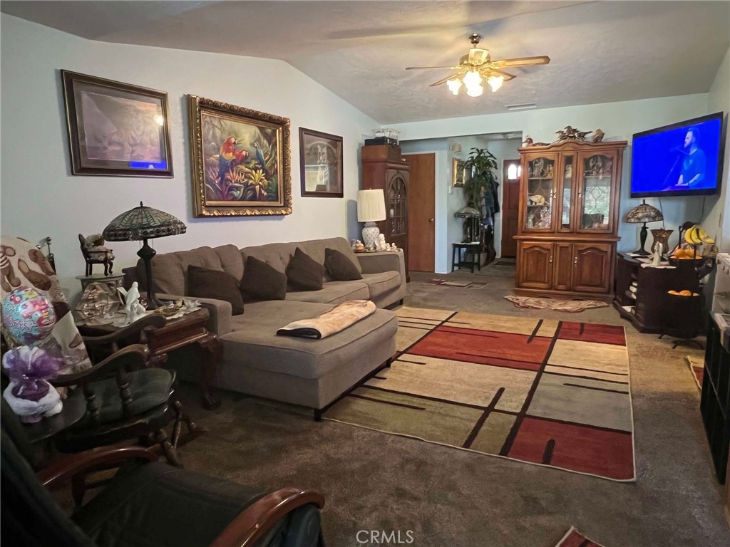 7477 Corona Avenue Property Photo 7