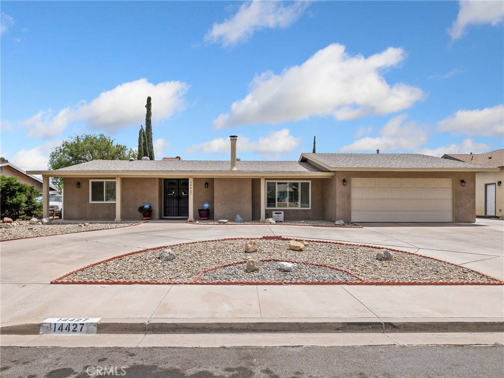 14427 Holly Drive Property Photo 1