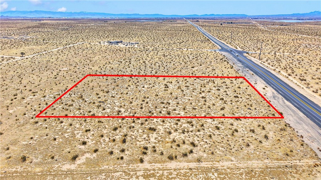 395 Hwy 395 Property Photo 8