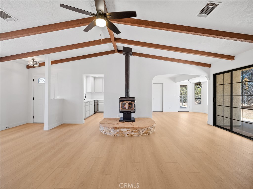 10683 El Centro Road Property Photo 4