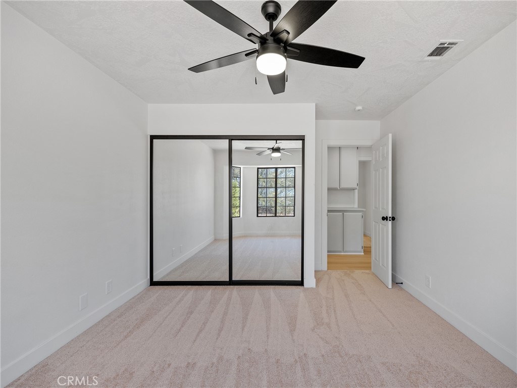 10683 El Centro Road Property Photo 12