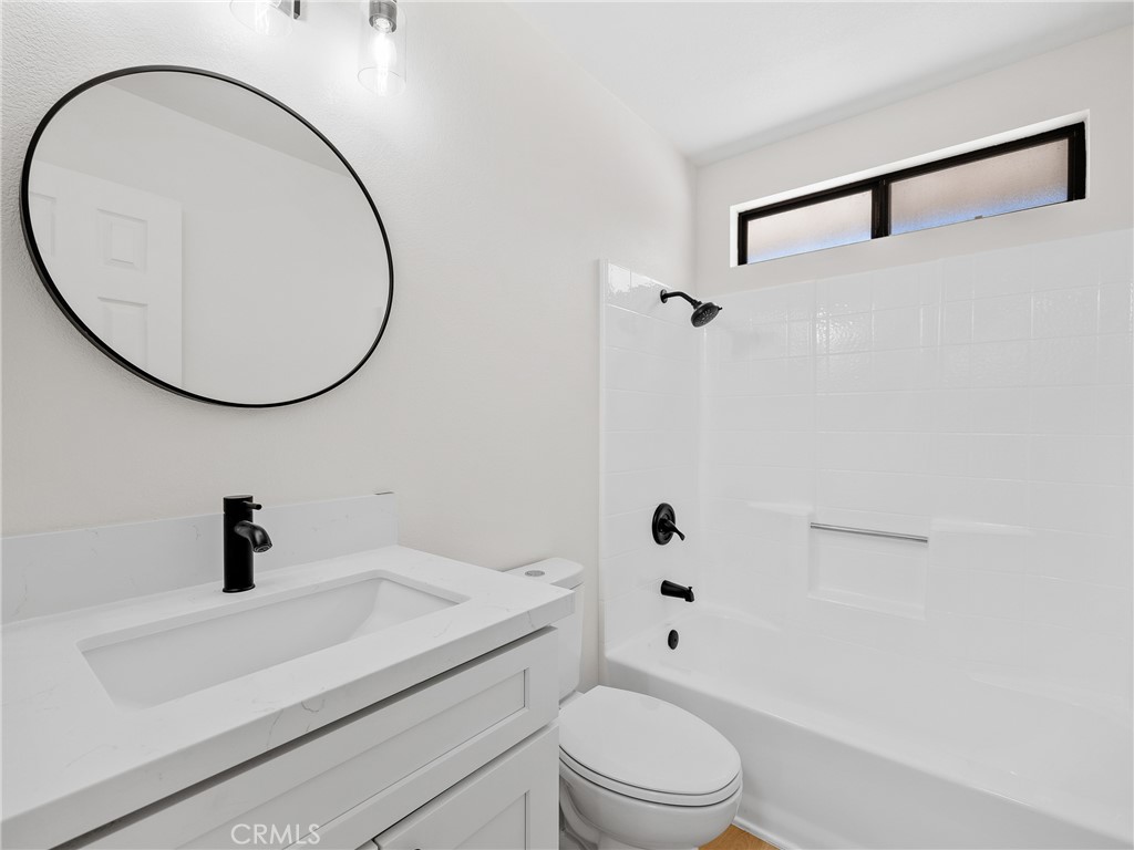 10683 El Centro Road Property Photo 15