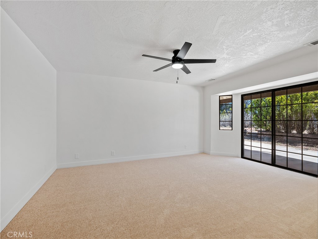 10683 El Centro Road Property Photo 16