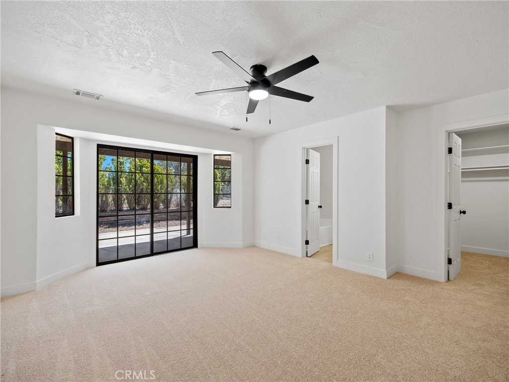 10683 El Centro Road Property Photo 17