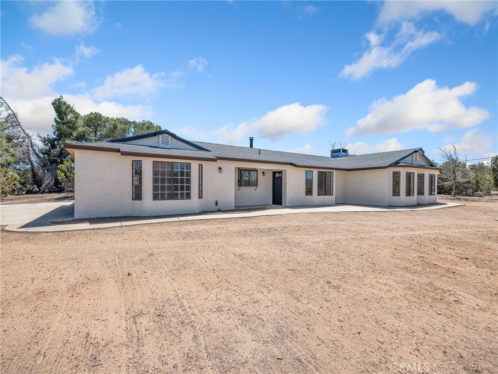 10683 El Centro Road Property Photo 29