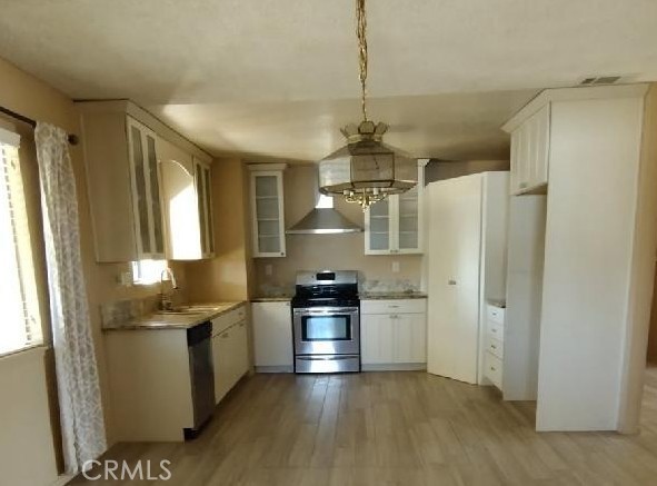 21325 Tono Road Property Photo 6