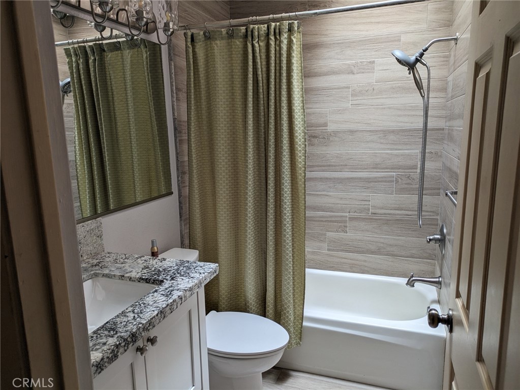 21325 Tono Road Property Photo 12