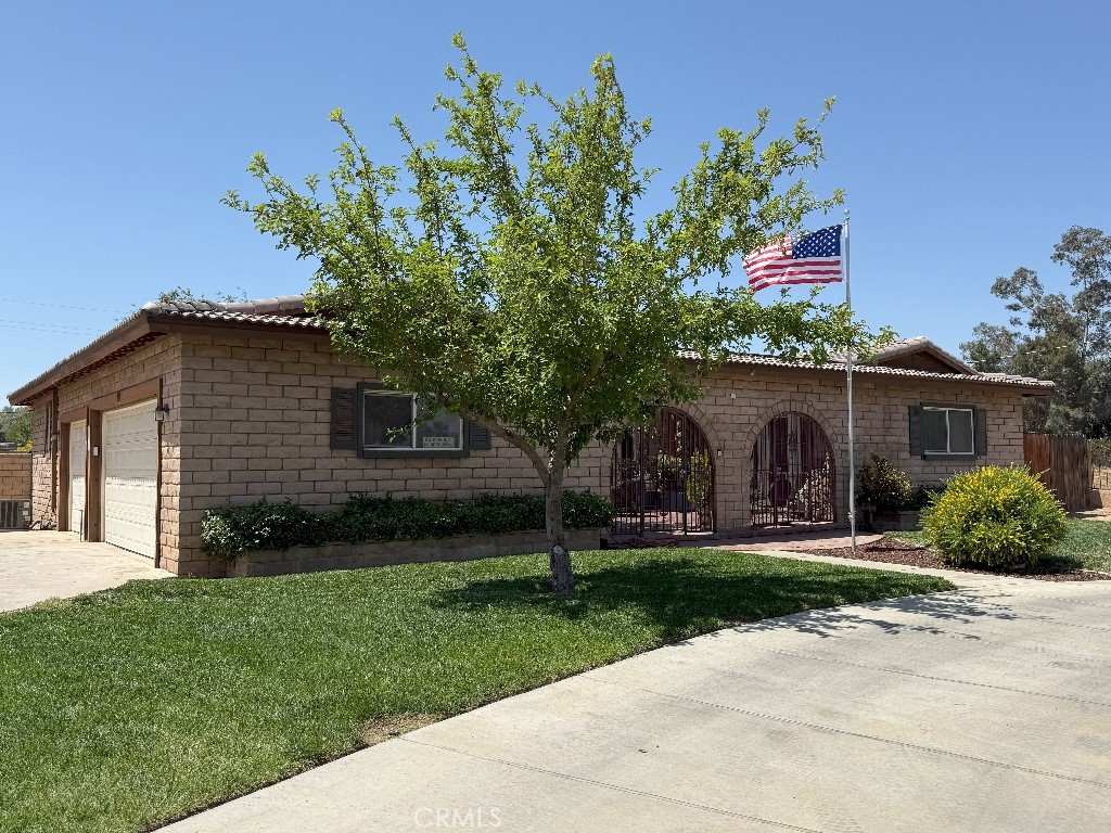 17857 Main Street Property Photo 1