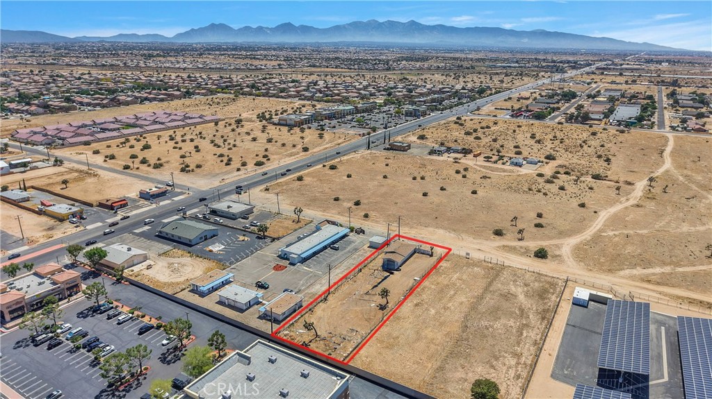9777 Tamarisk Avenue Property Photo 1