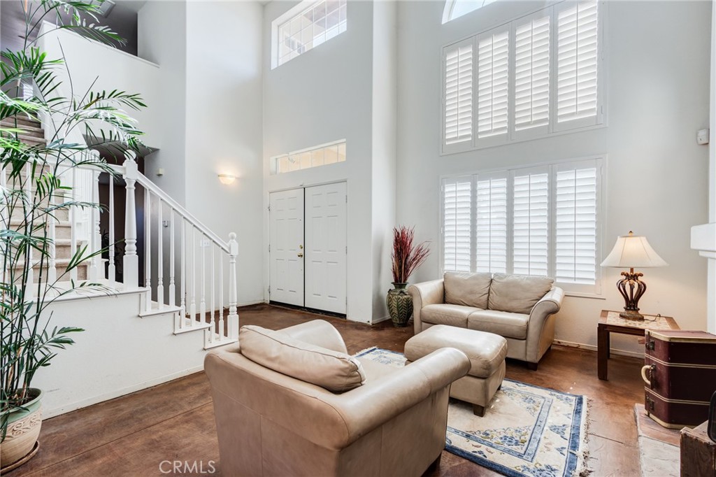 8961 Newcastle Avenue Property Photo 13