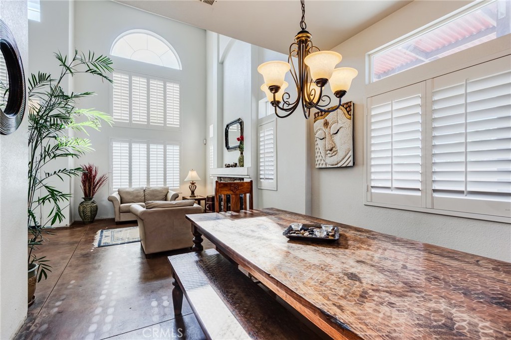 8961 Newcastle Avenue Property Photo 14