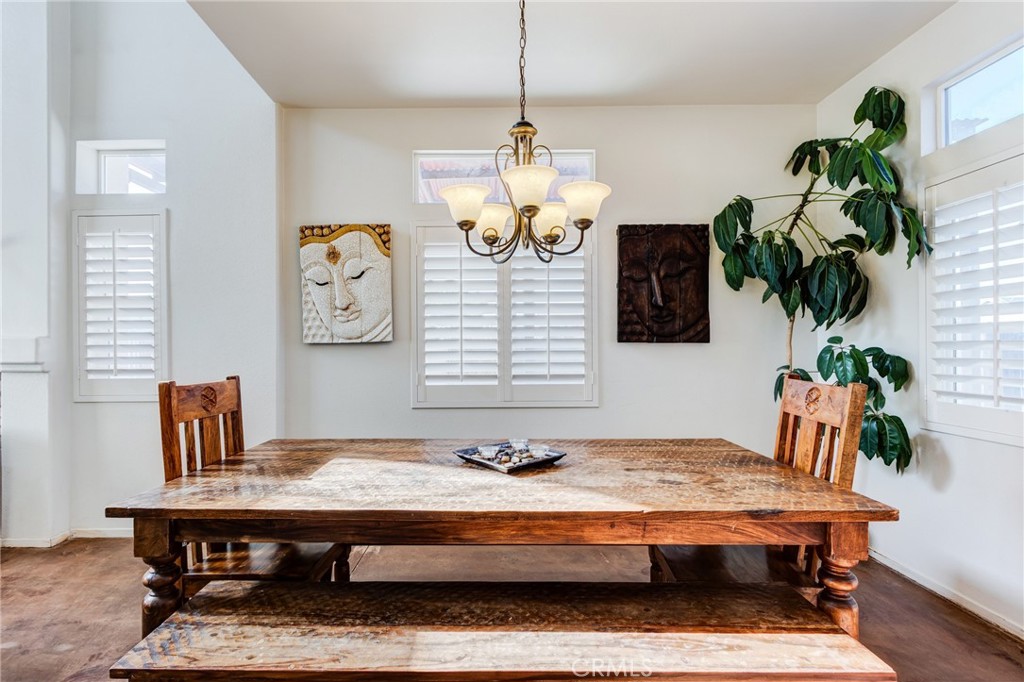 8961 Newcastle Avenue Property Photo 18