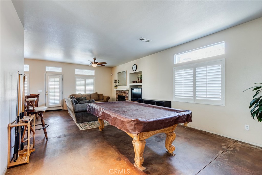 8961 Newcastle Avenue Property Photo 25