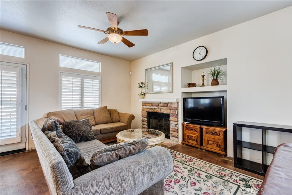 8961 Newcastle Avenue Property Photo 26