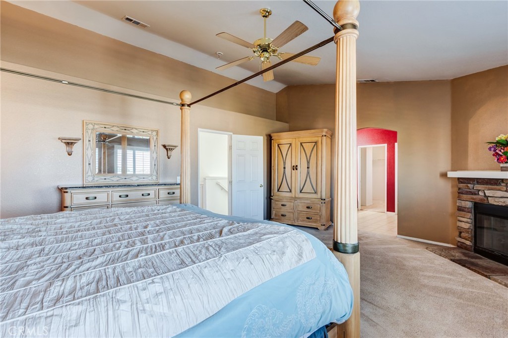 8961 Newcastle Avenue Property Photo 29