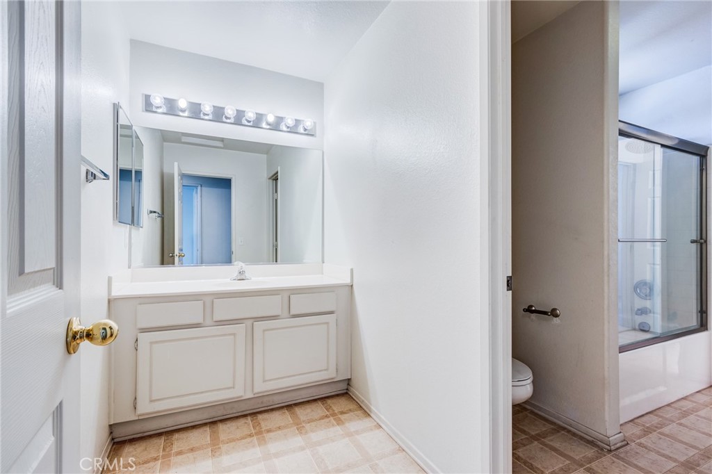 8961 Newcastle Avenue Property Photo 43