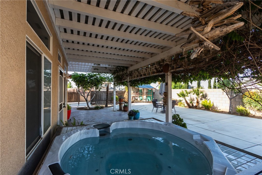 8961 Newcastle Avenue Property Photo 64