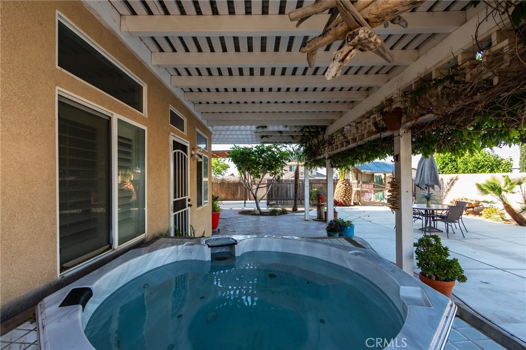 8961 Newcastle Avenue Property Photo 65