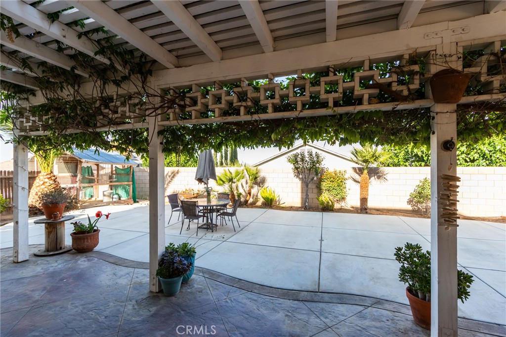 8961 Newcastle Avenue Property Photo 67