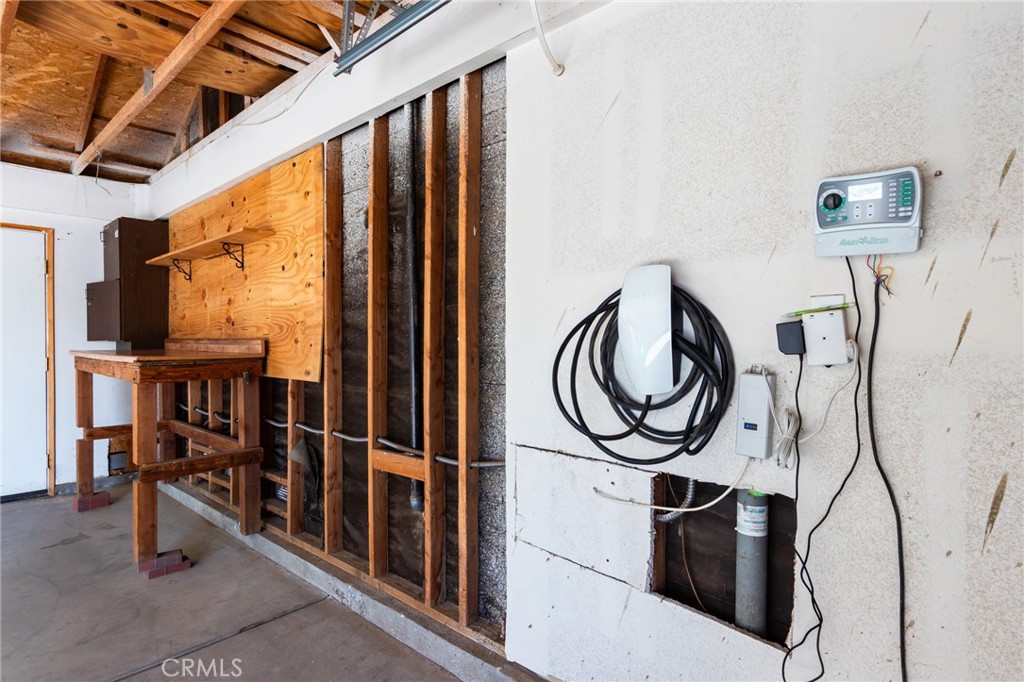 8961 Newcastle Avenue Property Photo 70