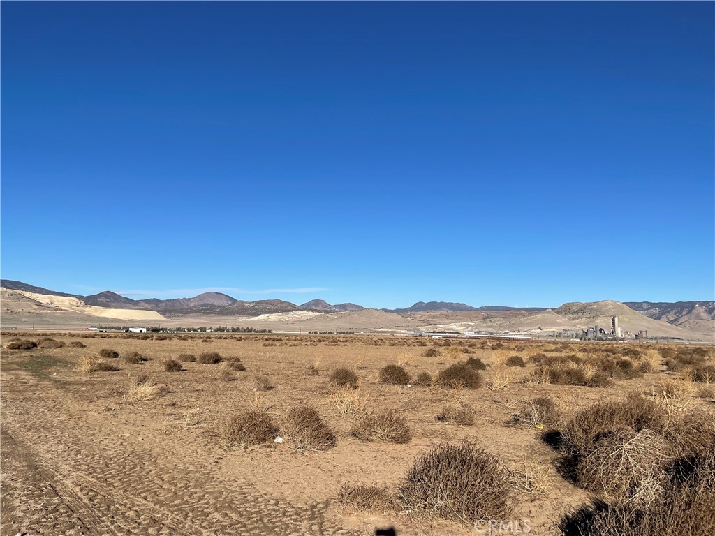 20028 Tehachapi Willow Springs Rd Property Photo 20