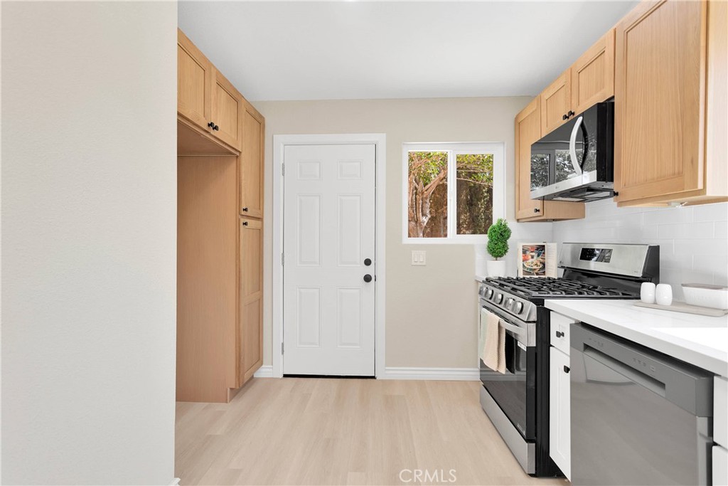 14463 Birchwood Drive Property Photo 10