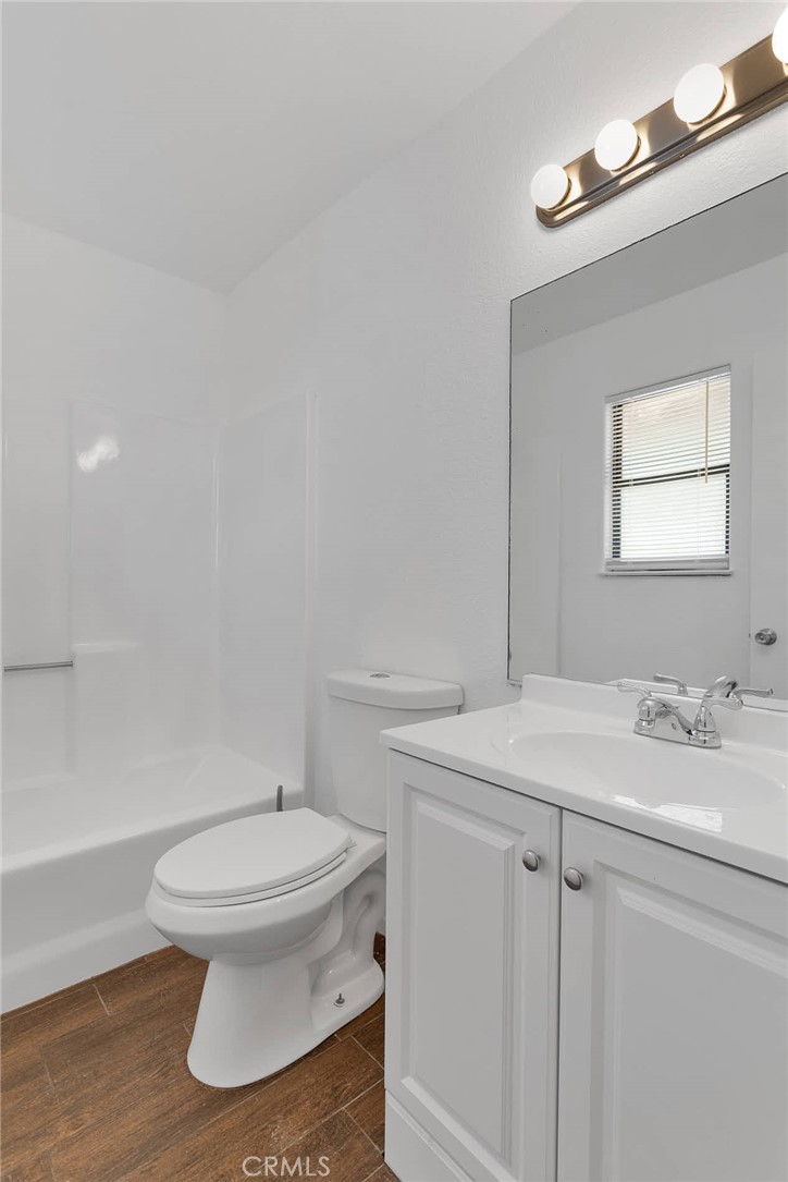 19002 Vine Street Property Photo 16
