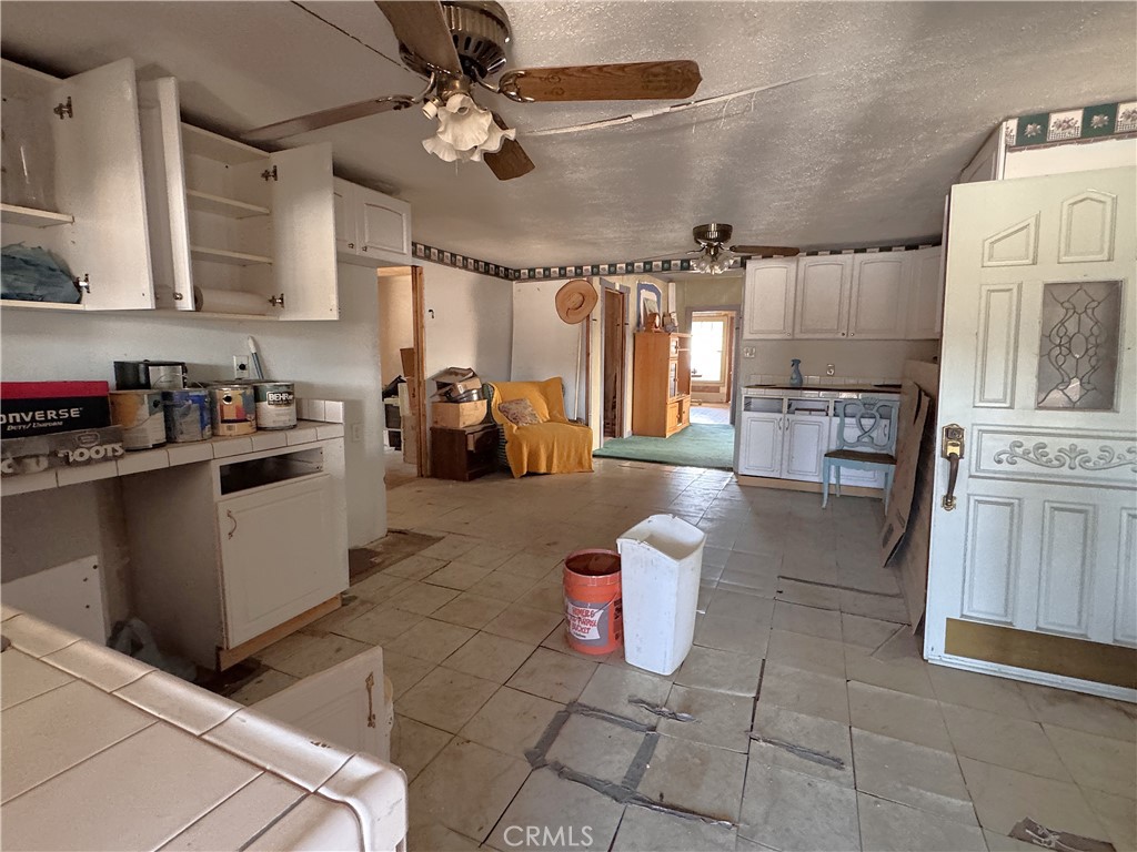 35587 National Trails Property Photo 4