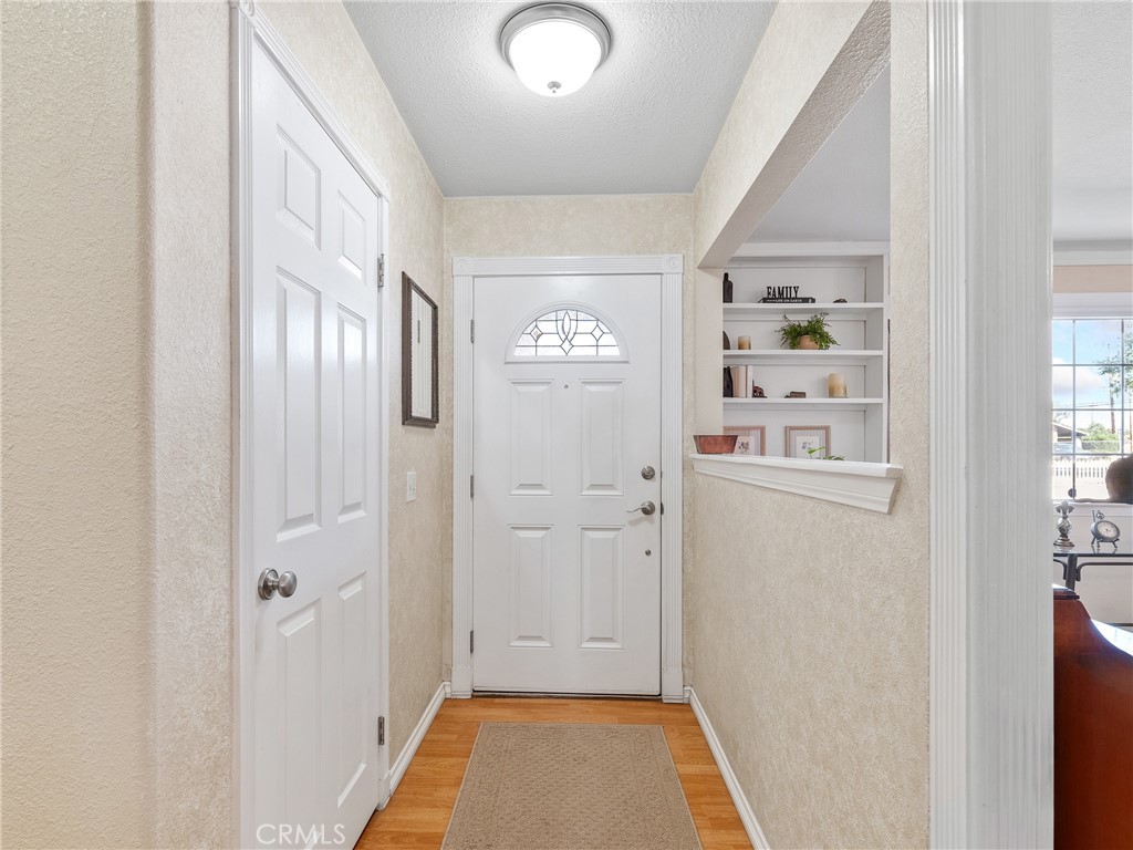 11330 Shangri La Avenue Property Photo 4