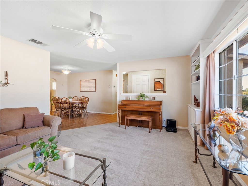 11330 Shangri La Avenue Property Photo 7