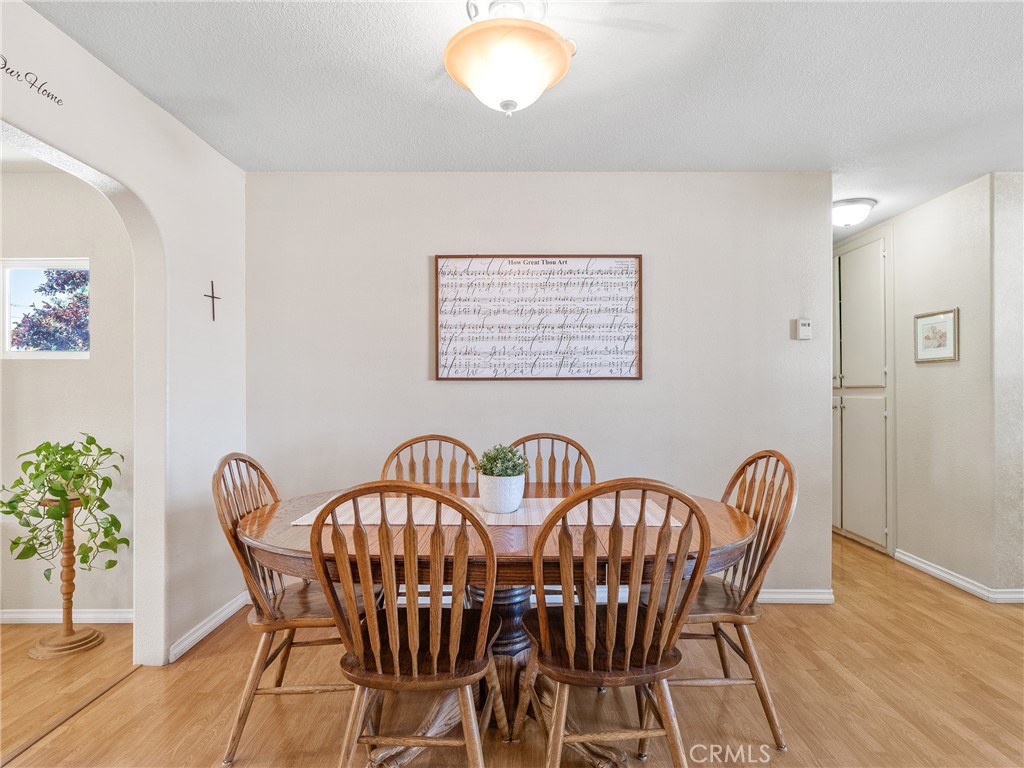 11330 Shangri La Avenue Property Photo 8