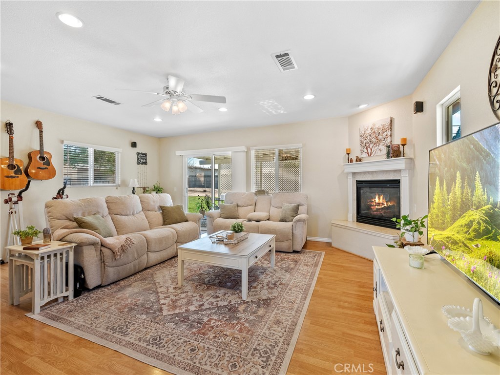 11330 Shangri La Avenue Property Photo 18
