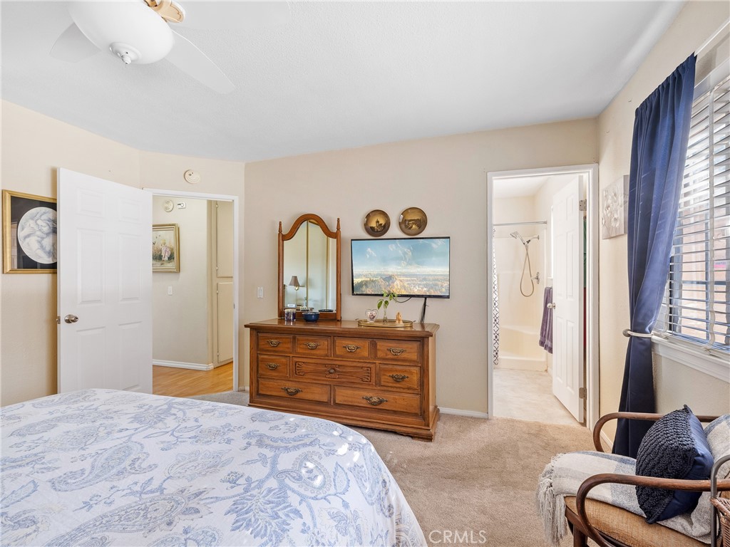 11330 Shangri La Avenue Property Photo 24