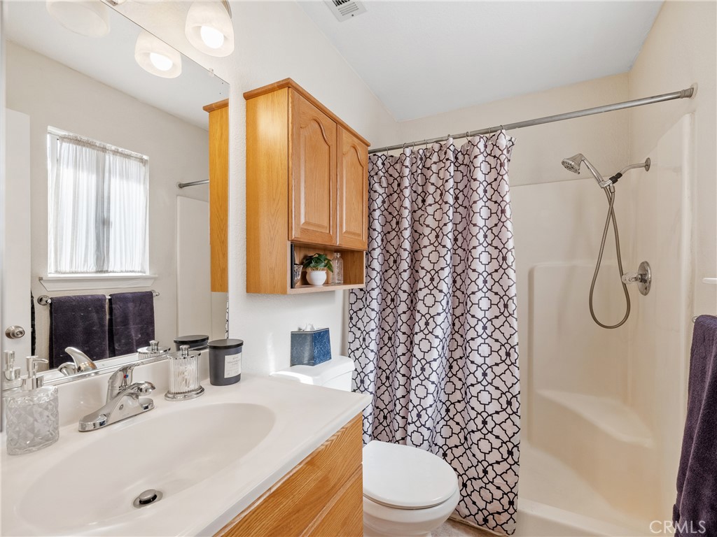 11330 Shangri La Avenue Property Photo 25