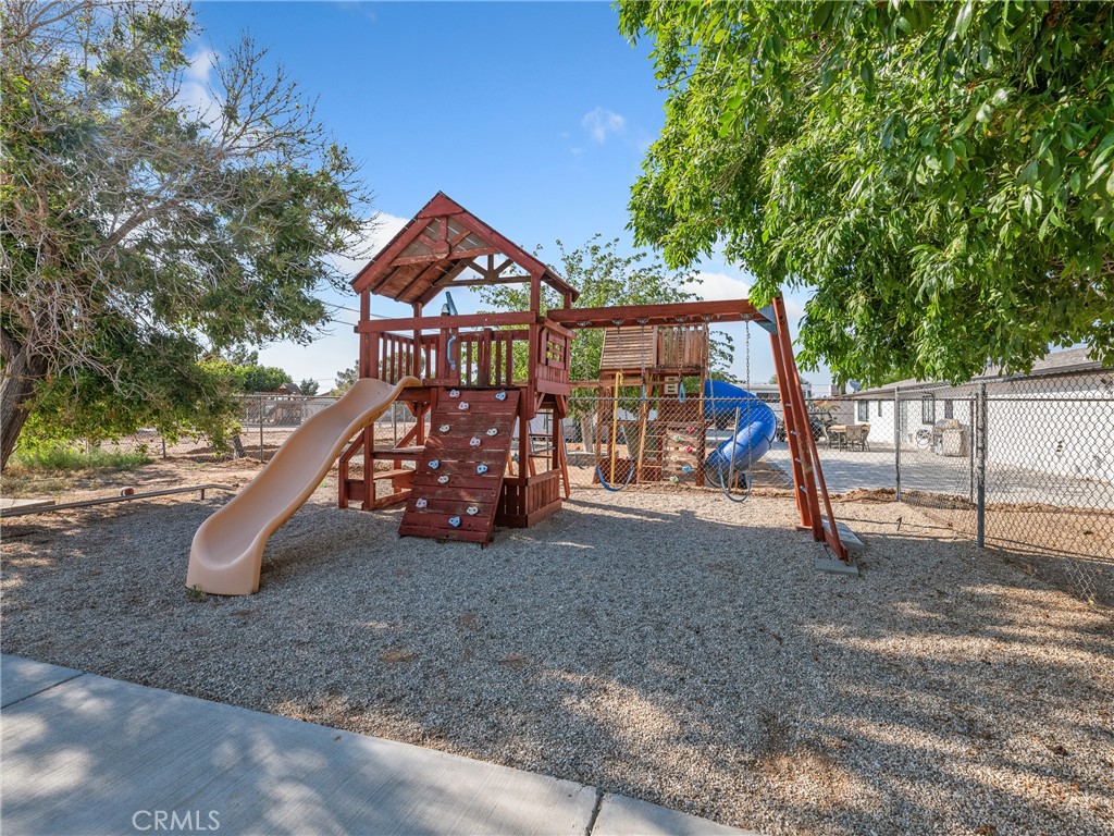 11330 Shangri La Avenue Property Photo 33