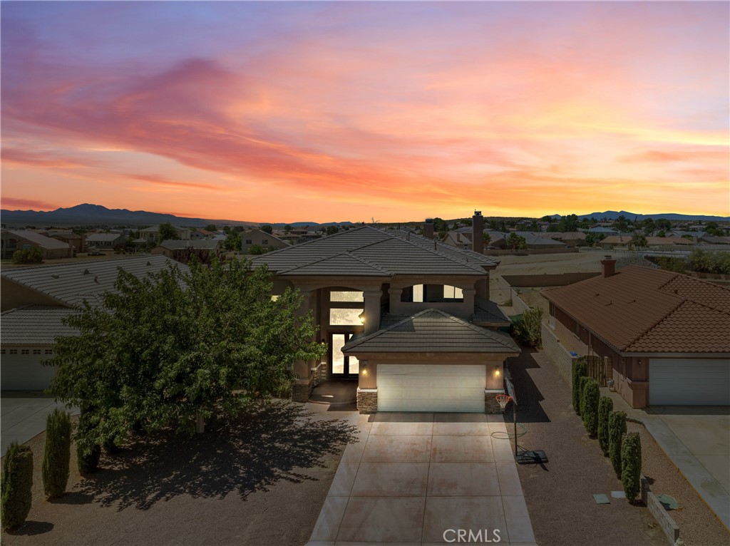 26775 Lakeview Property Photo