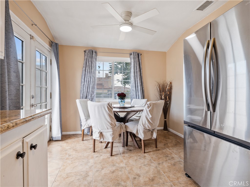 16009 Cajon Street Property Photo 5