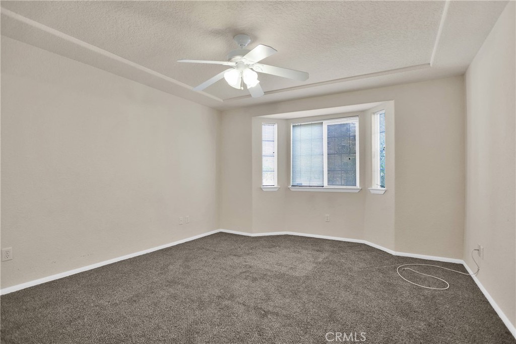 10903 E Avenue Property Photo 28