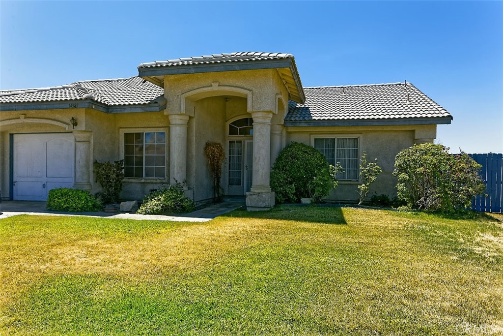 14385 Del Amo Drive Property Photo 2
