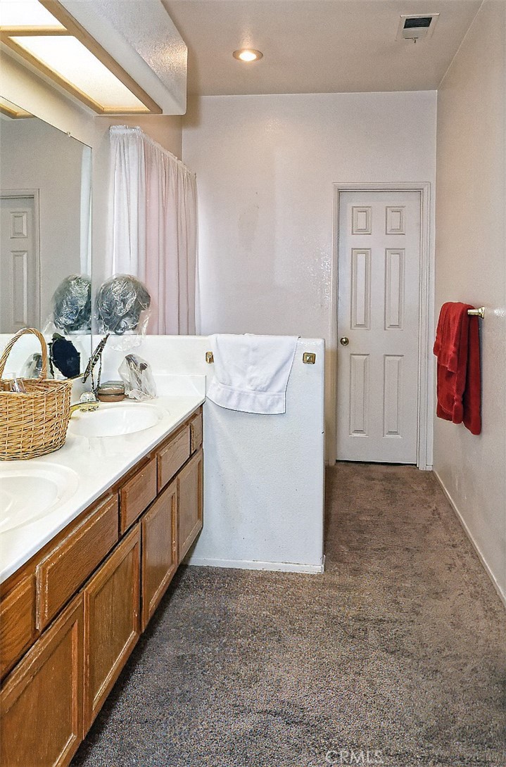 14385 Del Amo Drive Property Photo 32