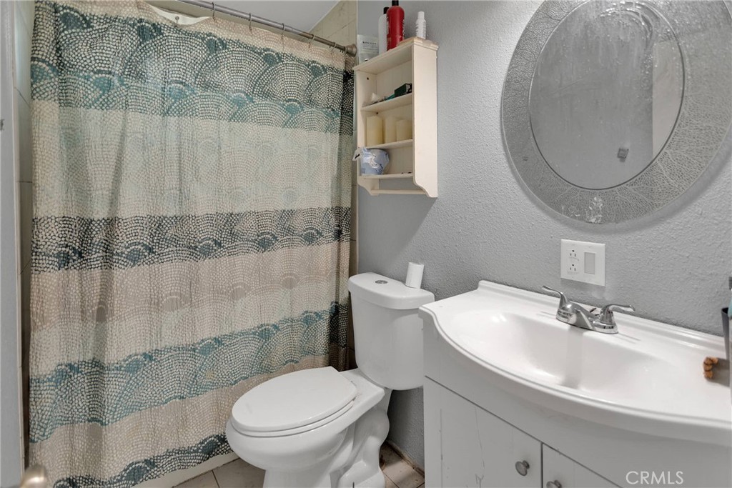9125 Visalia Avenue Property Photo 19