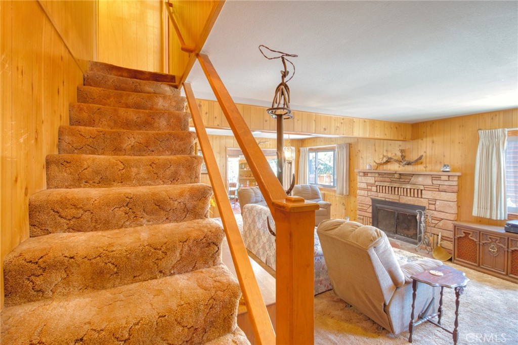 960 Snowbird Road Property Photo 25