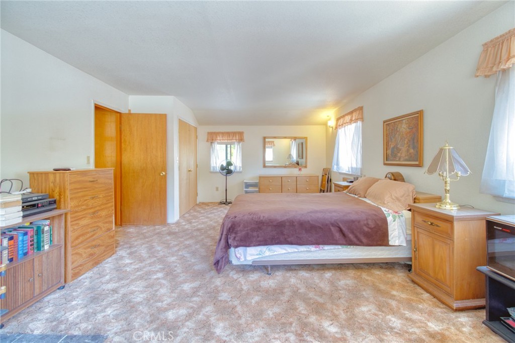 960 Snowbird Road Property Photo 28