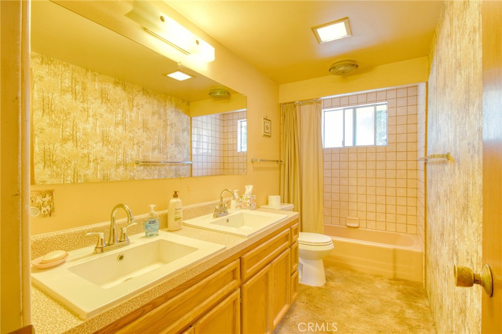 960 Snowbird Road Property Photo 32