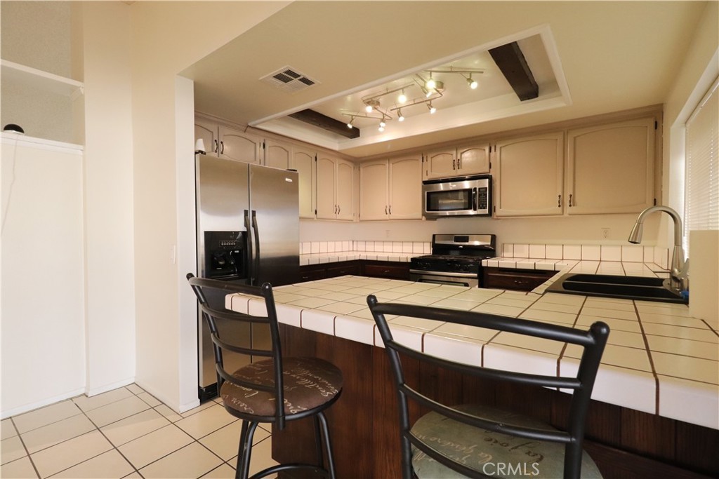 15481 Chaparral Street Property Photo 11