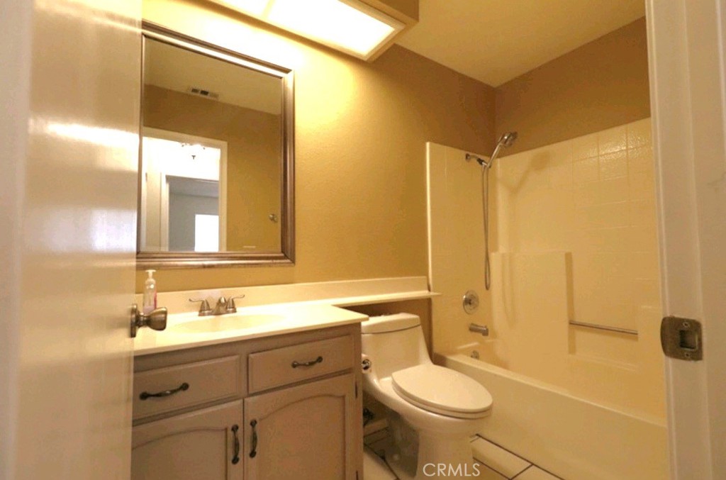 15481 Chaparral Street Property Photo 16