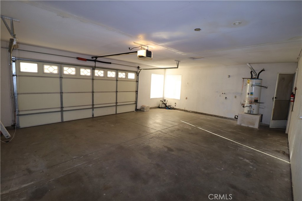 15481 Chaparral Street Property Photo 28