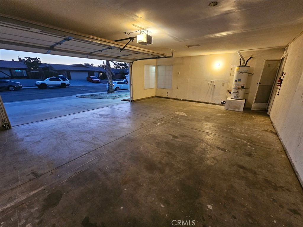 15481 Chaparral Street Property Photo 29