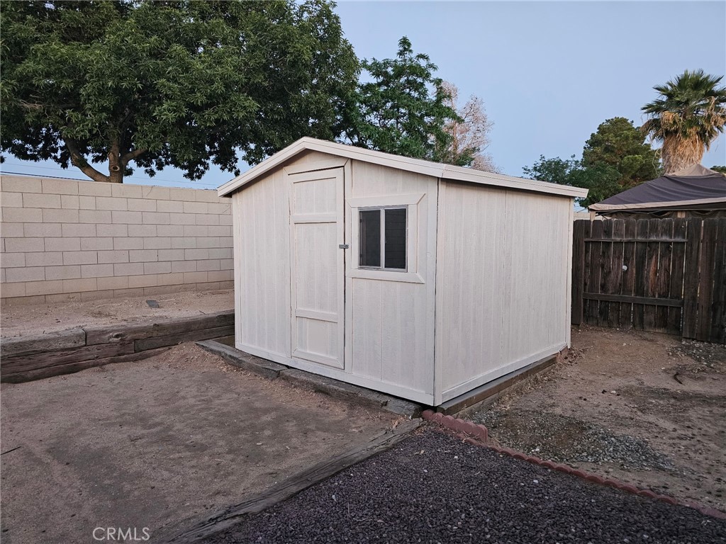 15481 Chaparral Street Property Photo 44