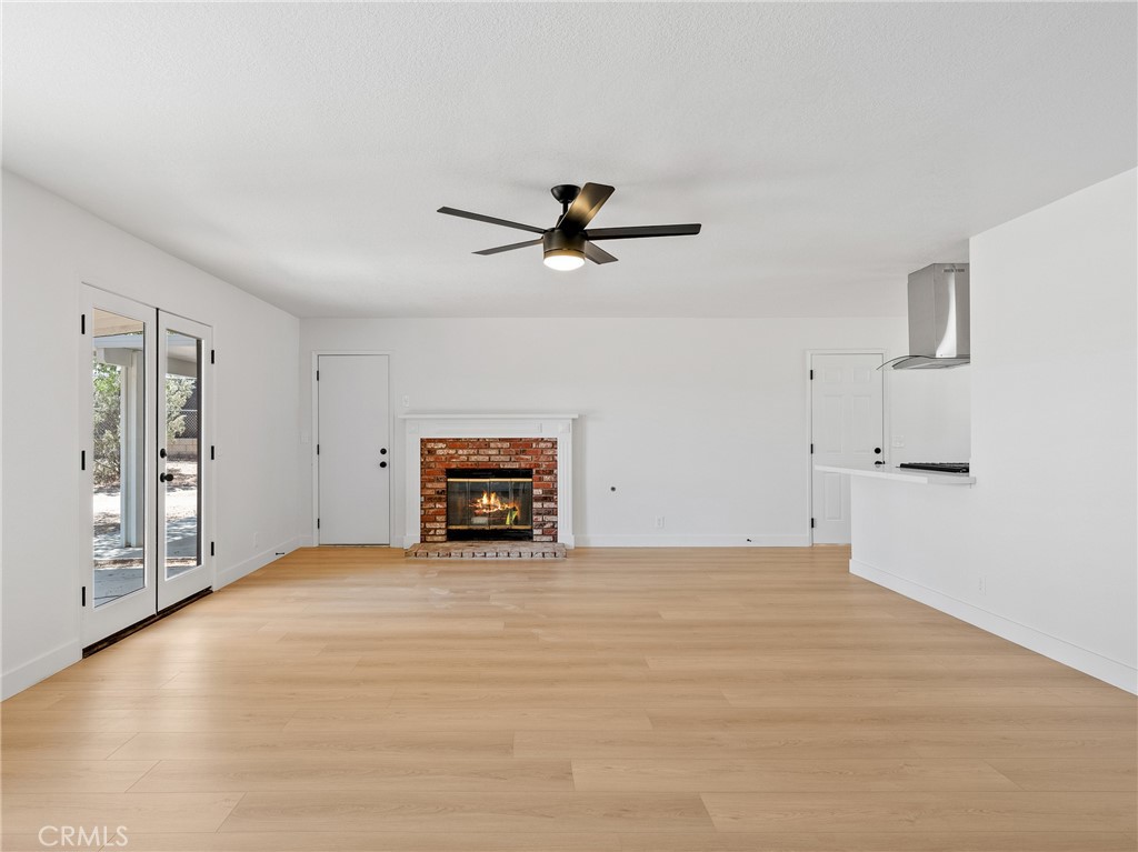 11319 1st Avenue Property Photo 7
